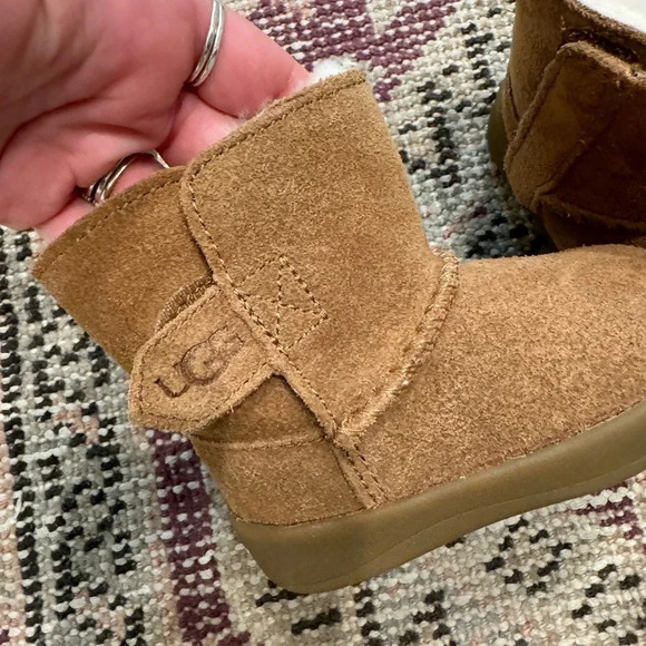 UGG Baby Keeland Toddler Winter Boot Fur Suede - Picture 5 of 8